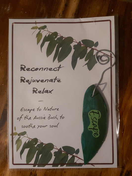 <img src="Inspirational quote gum leaf design gift A4 frameable-art.jpg" alt="Reconnect Rejuvenate Relax - Inspirational quote gum leaf design gift A4 frameable with 3D gum leaf">